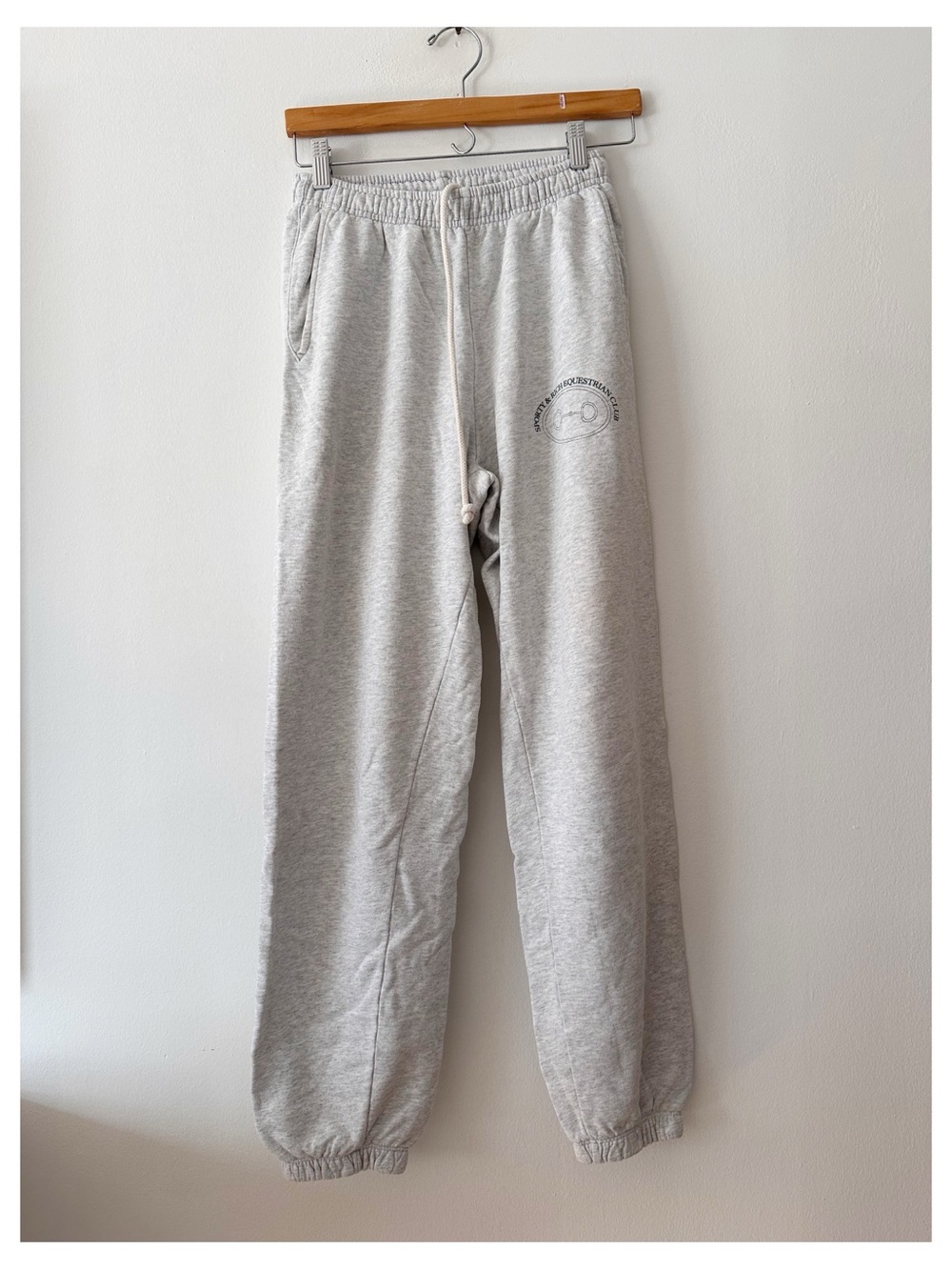 Sporty & Rich sweatpants Equestrian Club Logo light grey size small